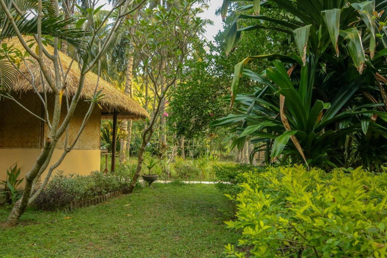 Lendang Eco Lodge Senggigi Exterior foto